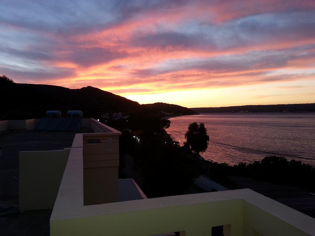 Asterina Seaside Apartments Kalyves Esterno foto